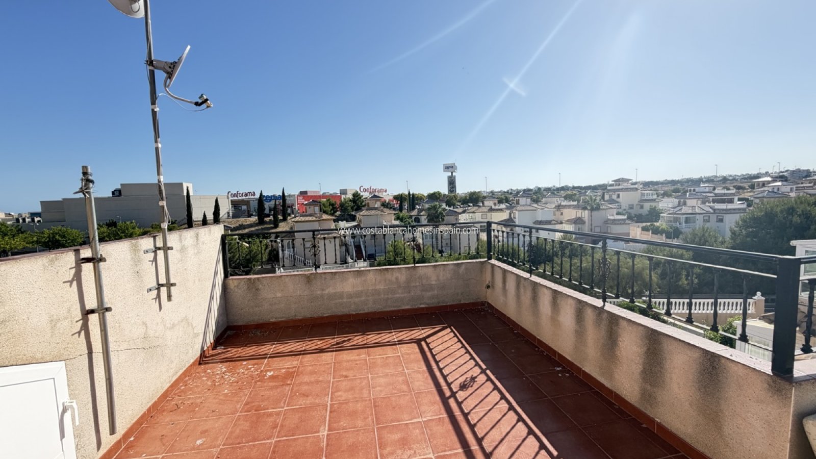 Resale - Semi - Detached Villa - Playa Flamenca - Orihuela Costa