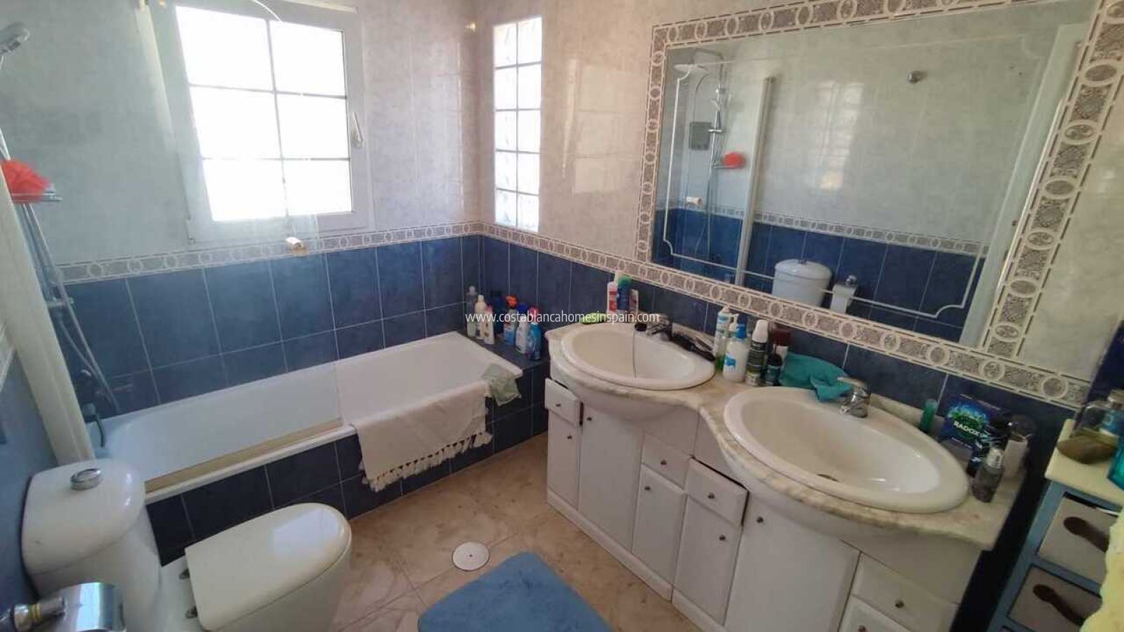 Resale - Semi - Detached Villa - Playa Flamenca - Play Flamenca