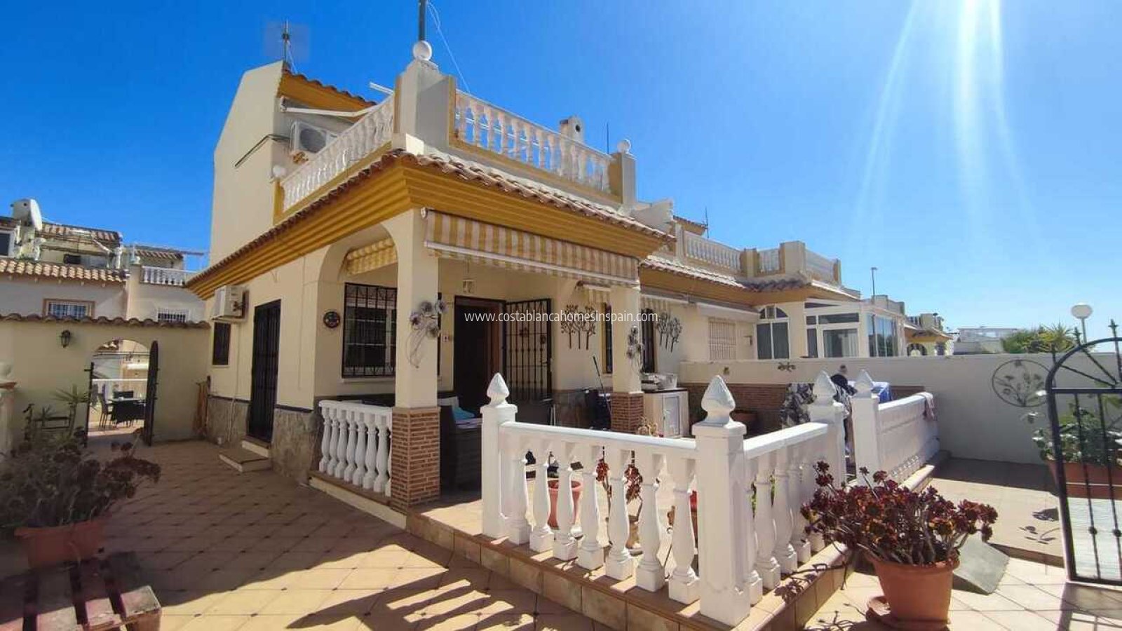Resale - Semi - Detached Villa - Playa Flamenca - Play Flamenca
