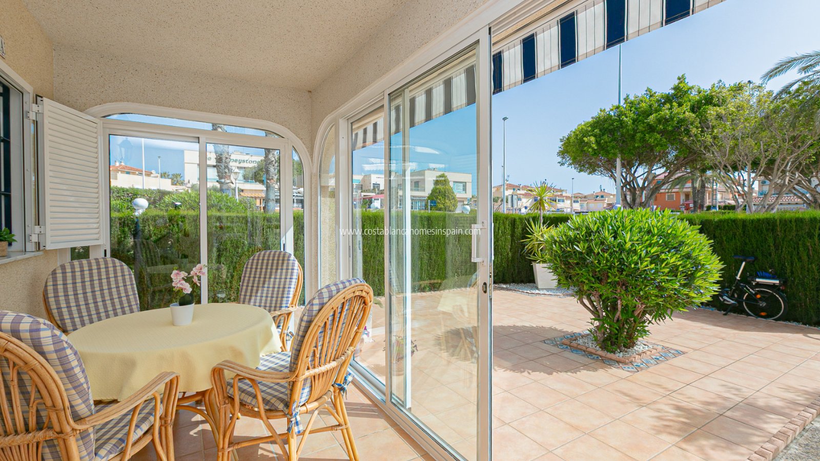 Resale - Semi - Detached Villa - Playa Flamenca - Zenia Mar