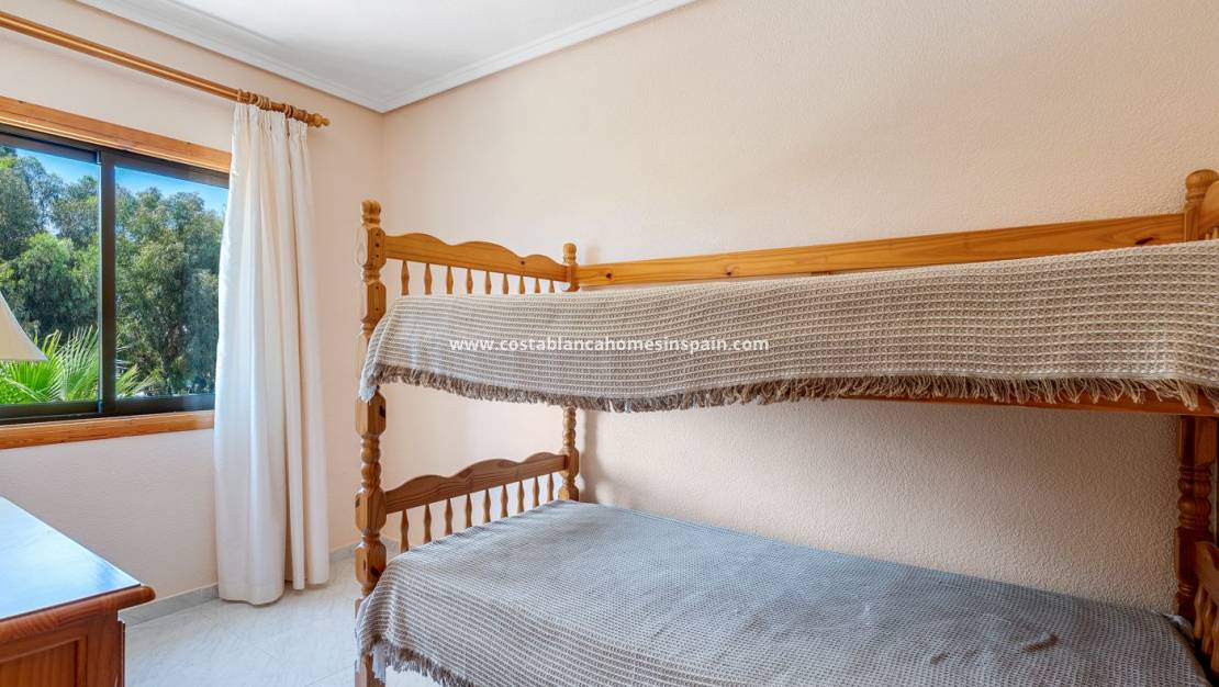 Resale - Semi - Detached Villa - Punta Prima