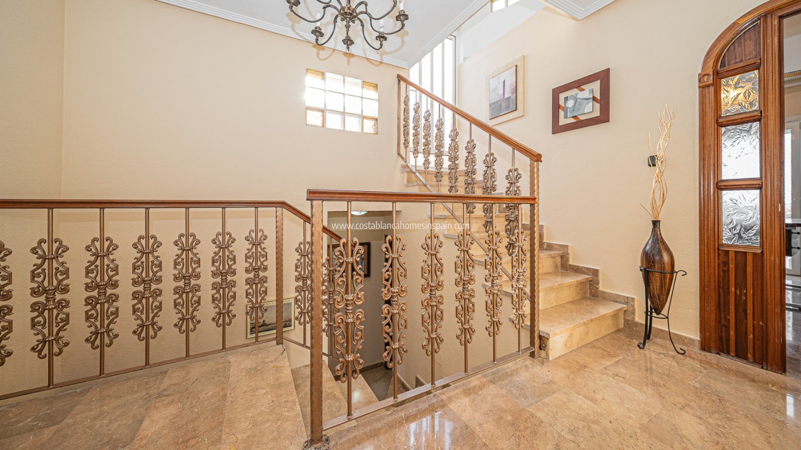 Resale - Semi - Detached Villa - Torrevieja - El Chaparral