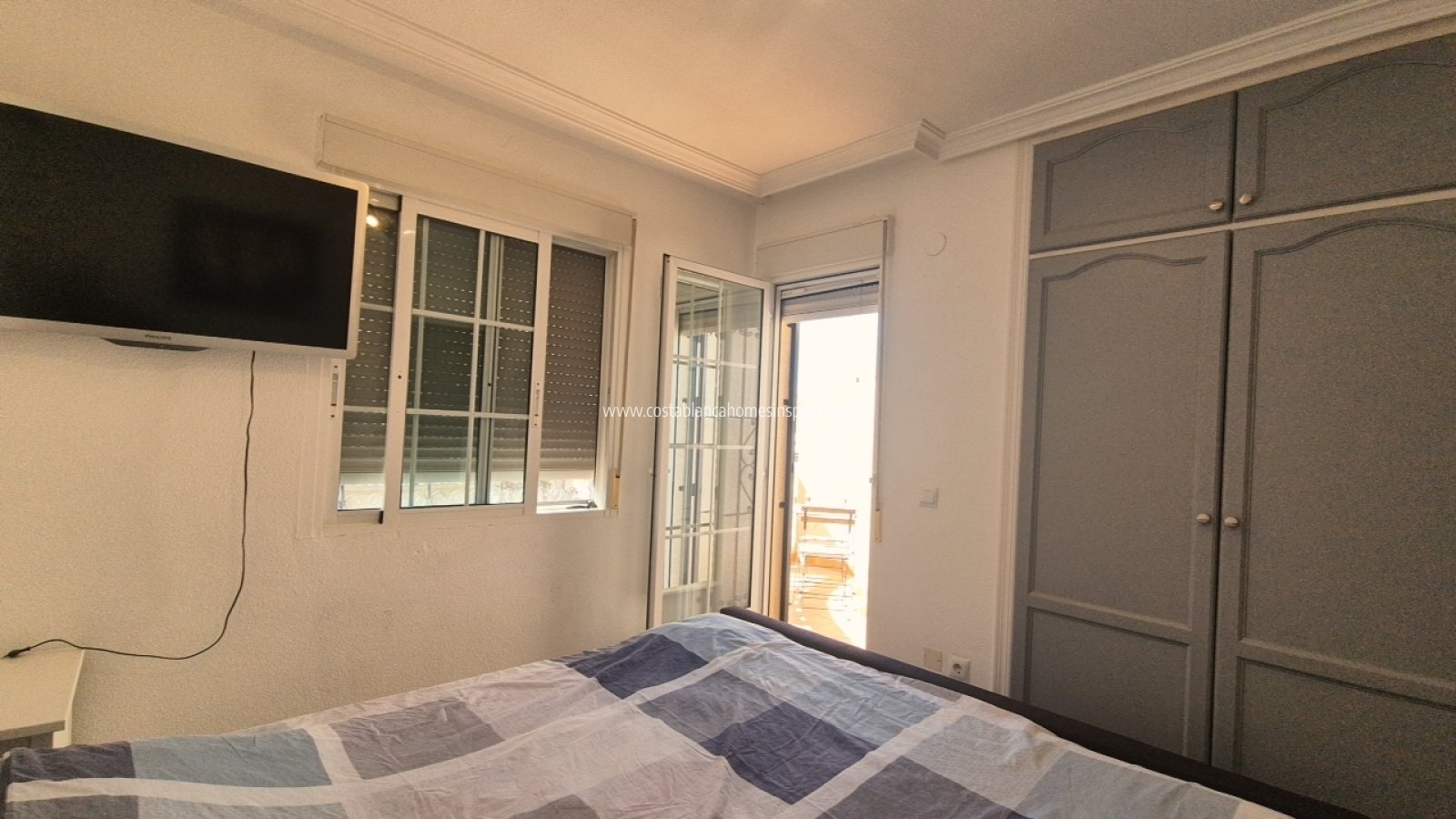 Resale - Semi - Detached Villa - Villamartin - Costa Blanca