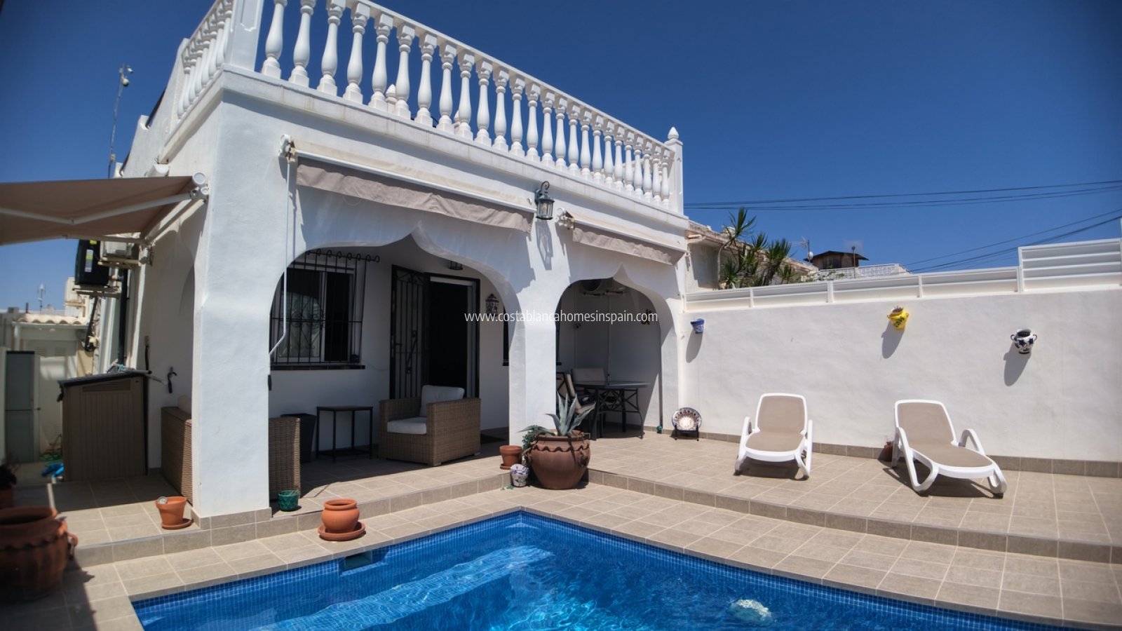 Resale - Semi - Detached Villa - Villamartin - Costa Blanca