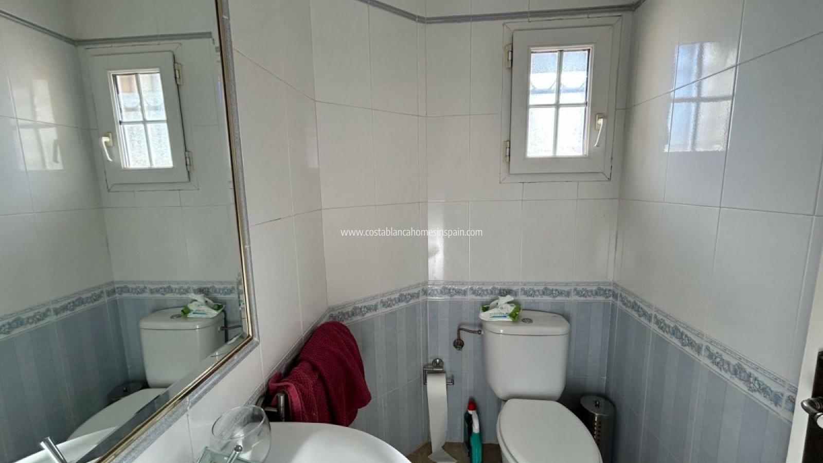 Resale - Semi - Detached Villa - Villamartin