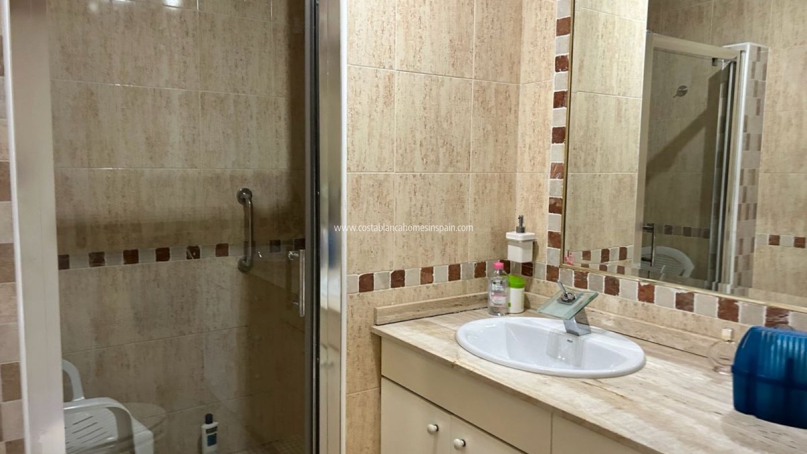 Resale - Semi - Detached Villa - Villamartin