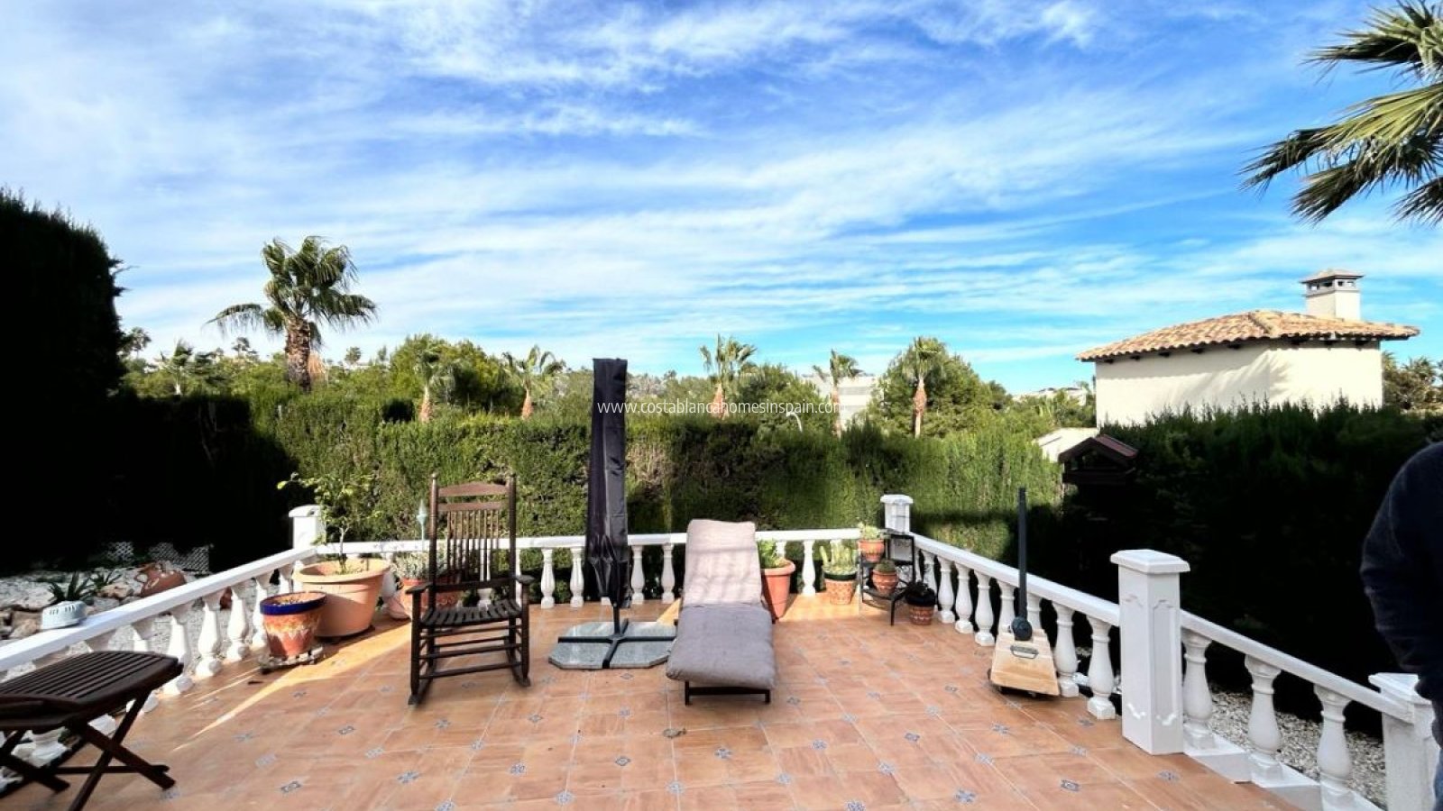 Resale - Semi - Detached Villa - Villamartin