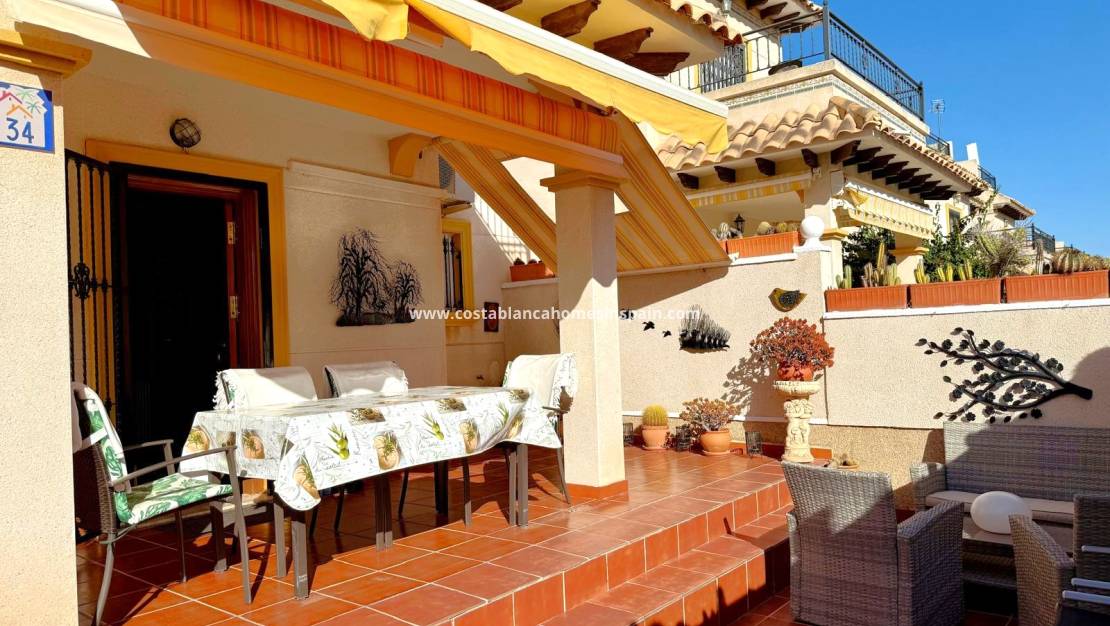Resale - Semi - Detached Villa - Villamartin
