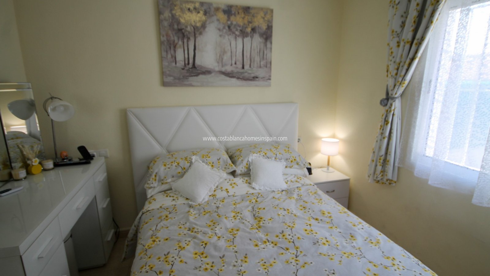 Resale - Semi - Detached Villa - Villamartin