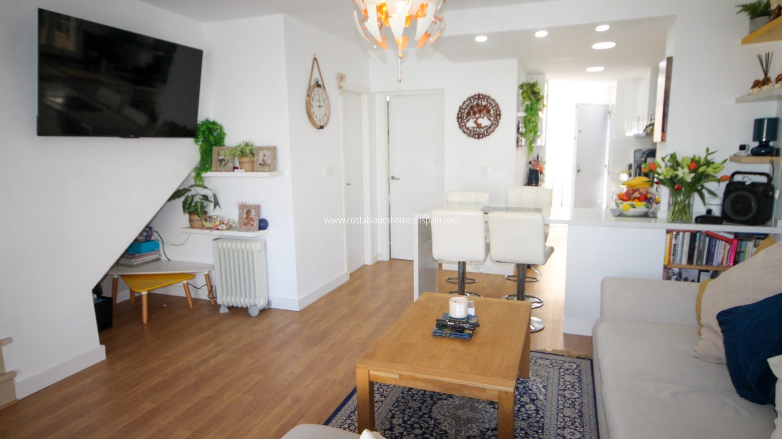 Resale - Semi - Detached Villa - Villamartin