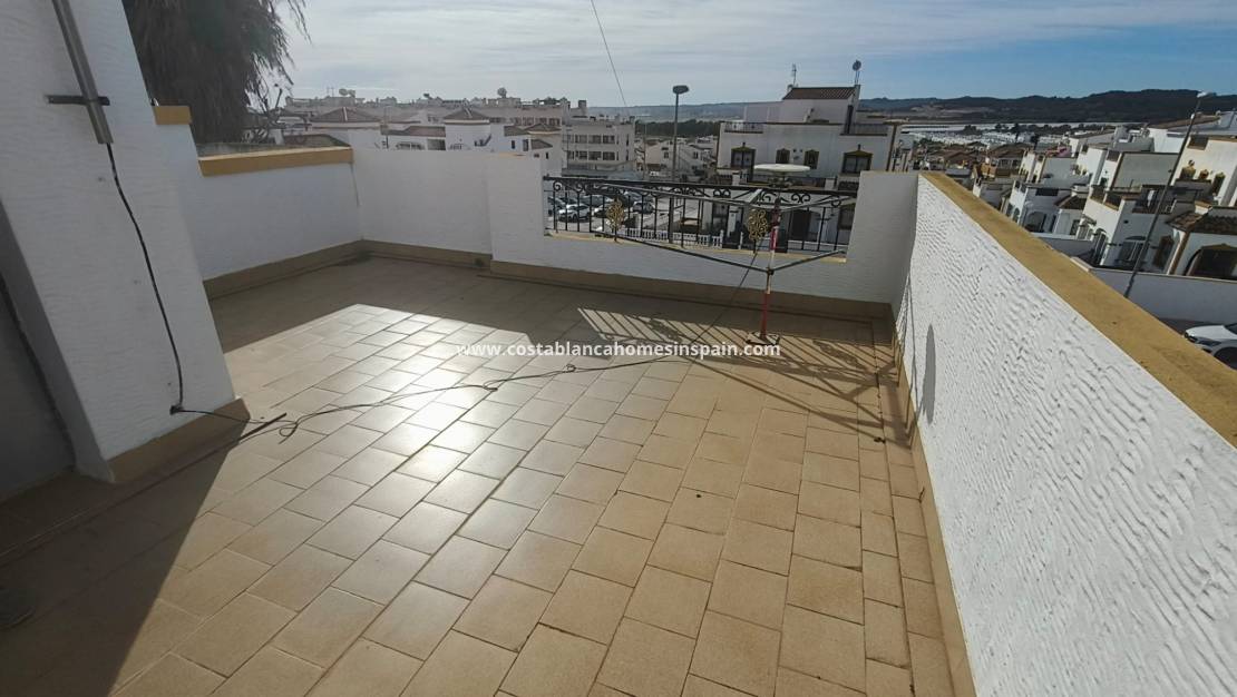 Resale - Semi - Detached Villa - Vistabella Golf