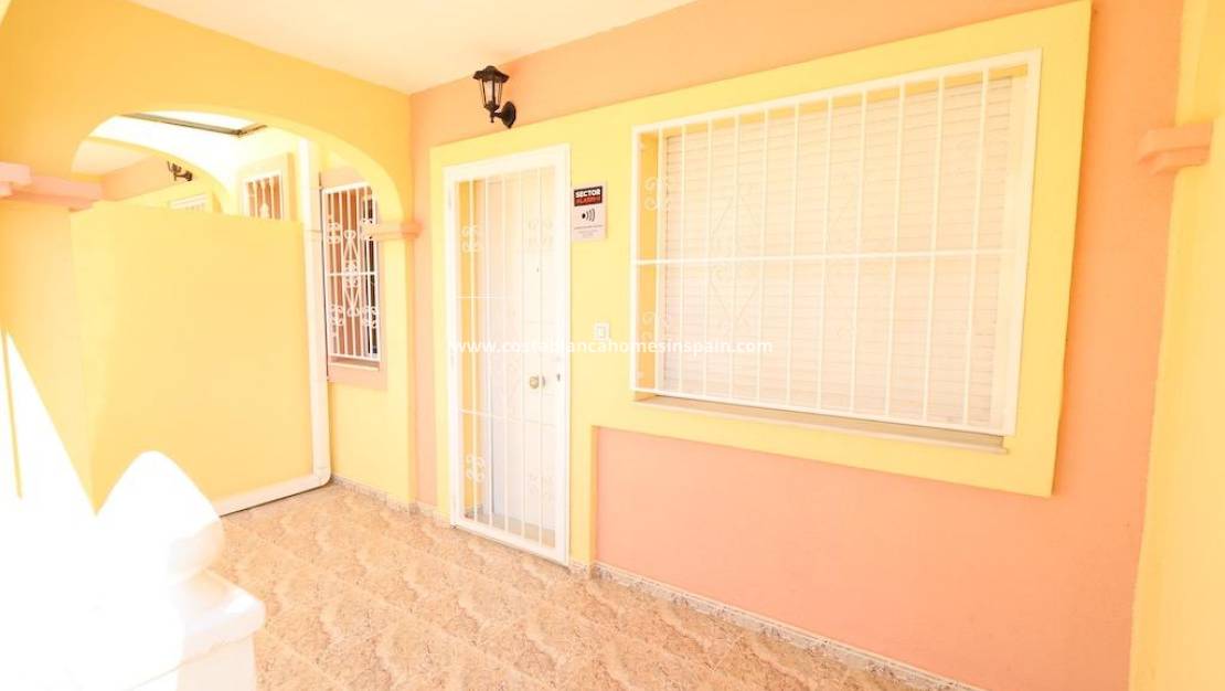 Resale - Terraced house - Orihuela Costa - Las Filipinas