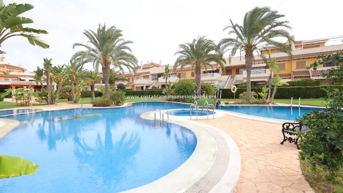 Resale - Terraced house - Orihuela Costa - Punta Prima