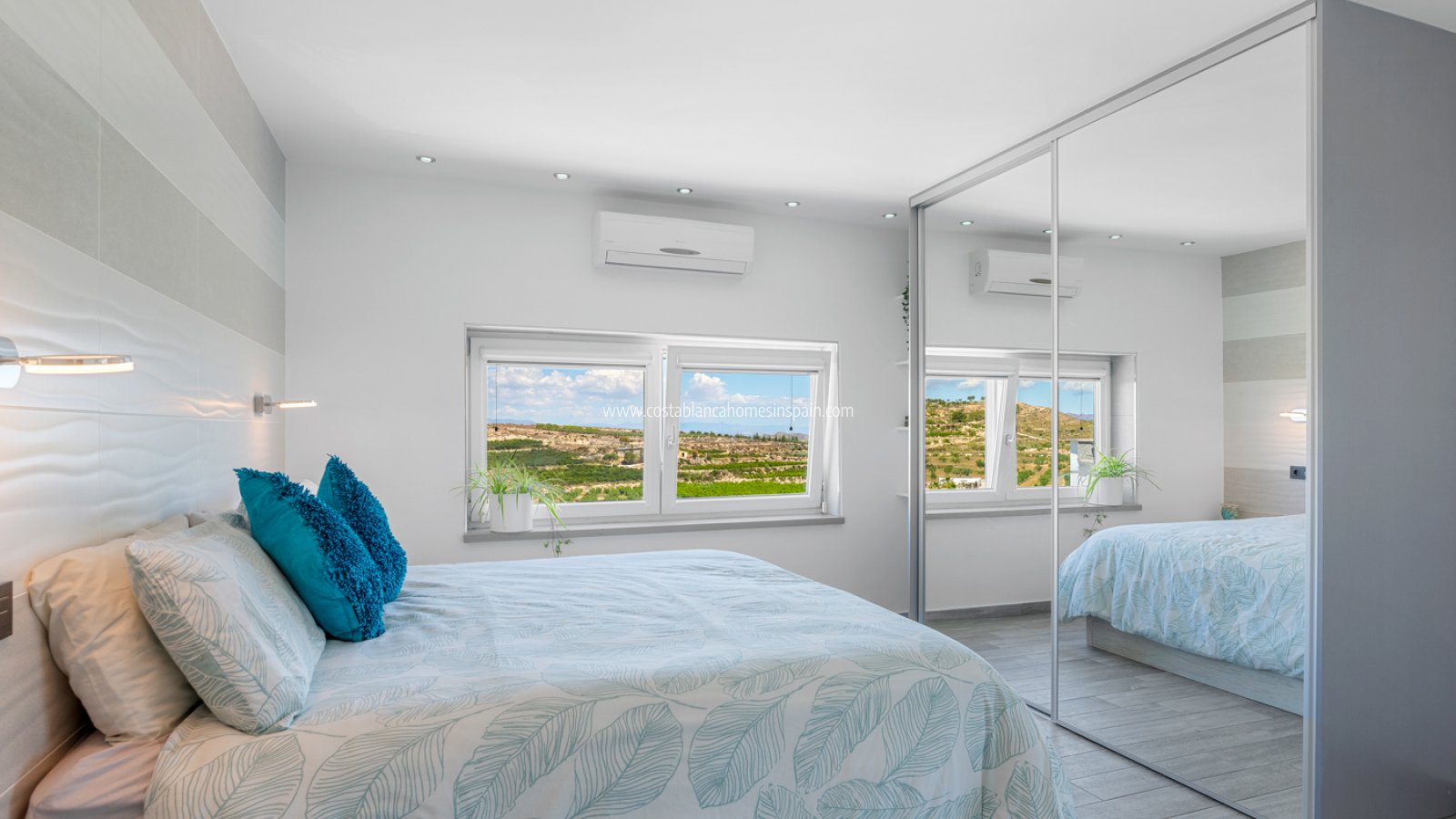 Resale -  - Torremendo