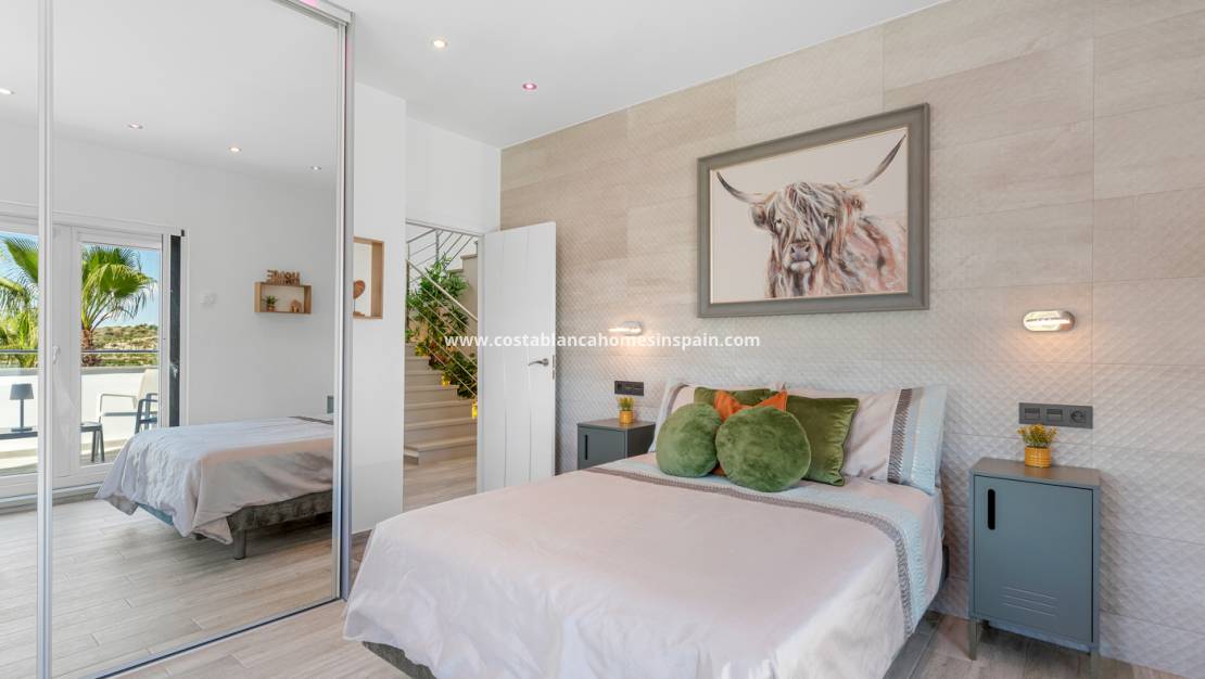 Resale -  - Torremendo