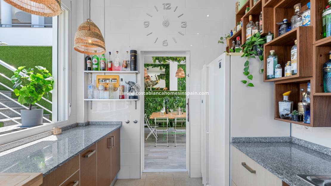 Resale -  - Torremendo