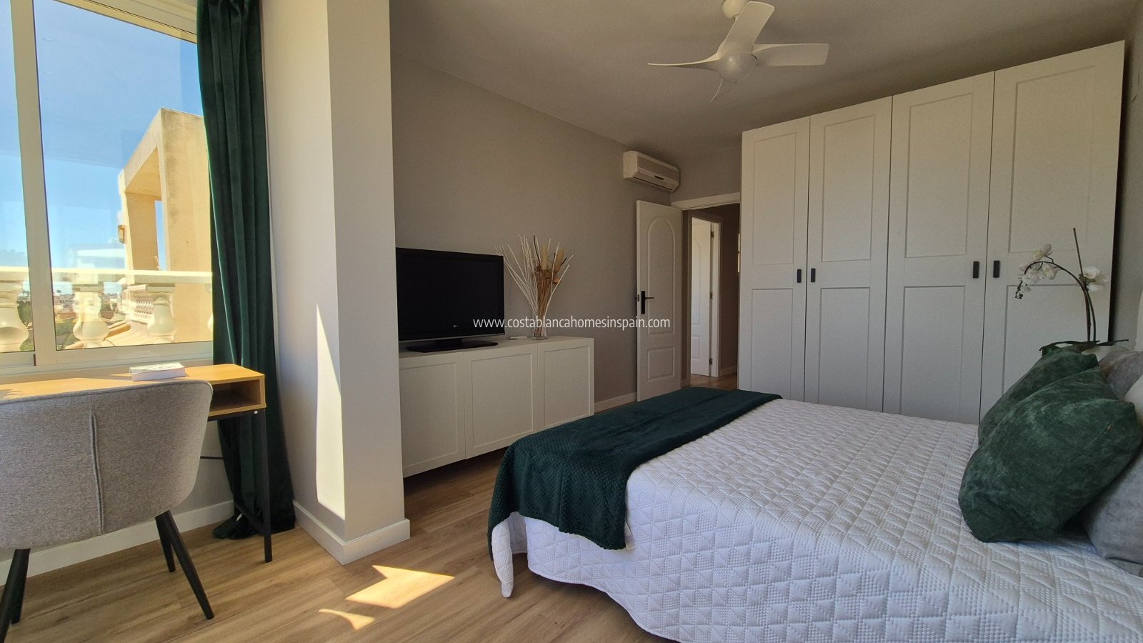 Resale - Townhouse - Alicante - La Florida