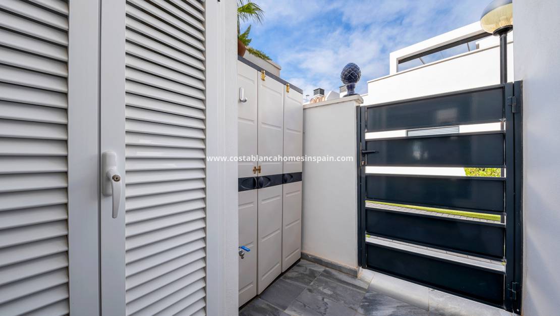 Resale - Townhouse - Cabo Roig