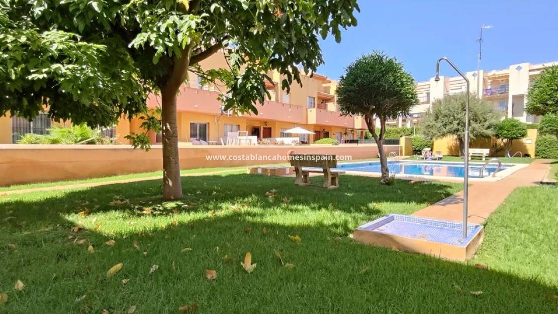 Resale - Townhouse - Cabo Roig
