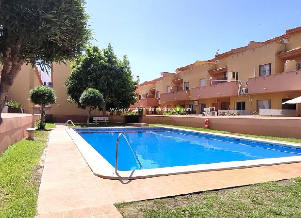 Resale - Townhouse - Cabo Roig