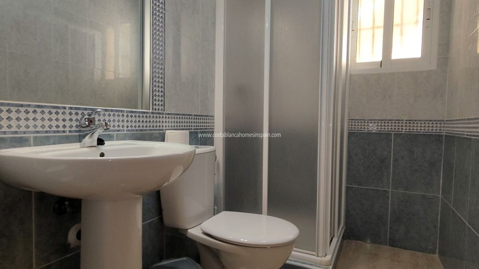 Resale - Townhouse - Cabo Roig