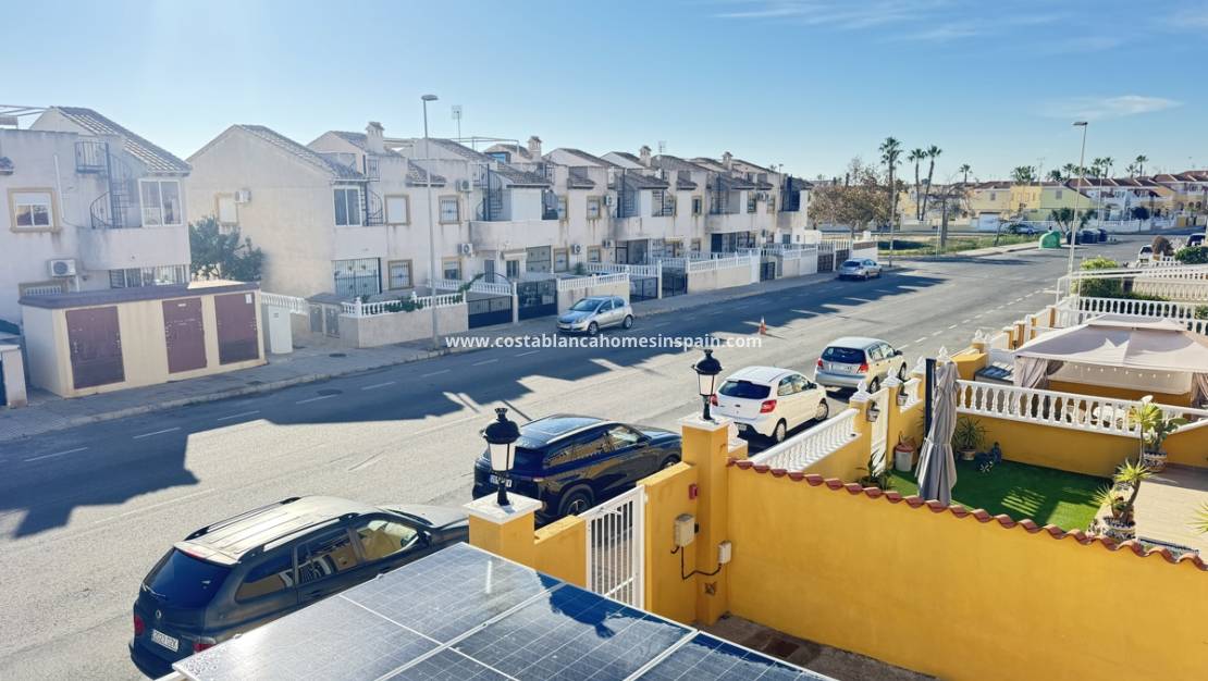 Resale - Townhouse - Cabo Roig