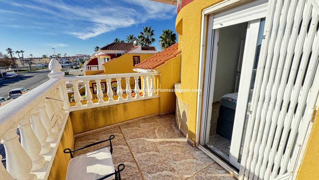 Resale - Townhouse - Cabo Roig