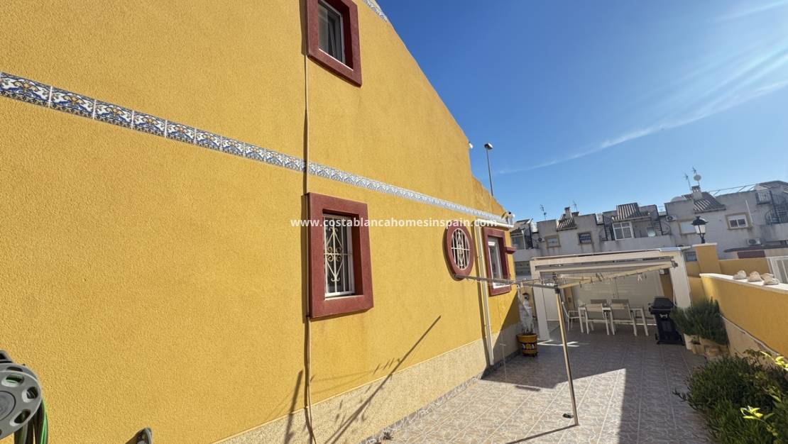Resale - Townhouse - Cabo Roig