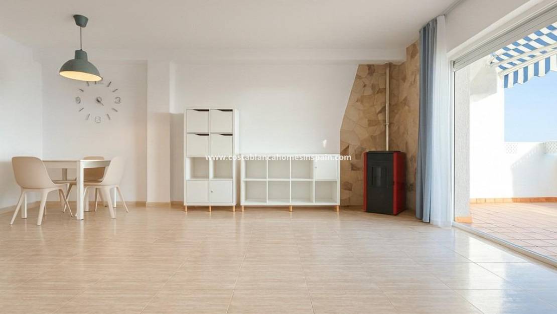 Resale - Townhouse - Campoamor