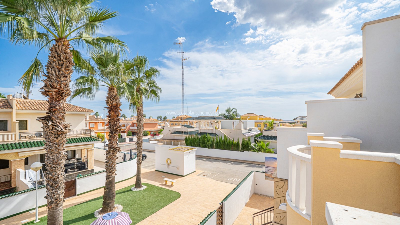 Resale - Townhouse - Ciudad Quesada - Lo Marabú