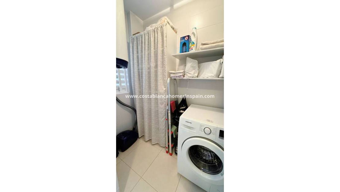 Resale - Townhouse - Ciudad Quesada