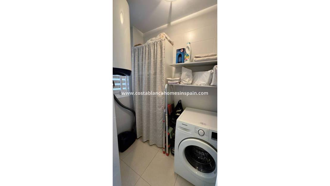 Resale - Townhouse - Ciudad Quesada