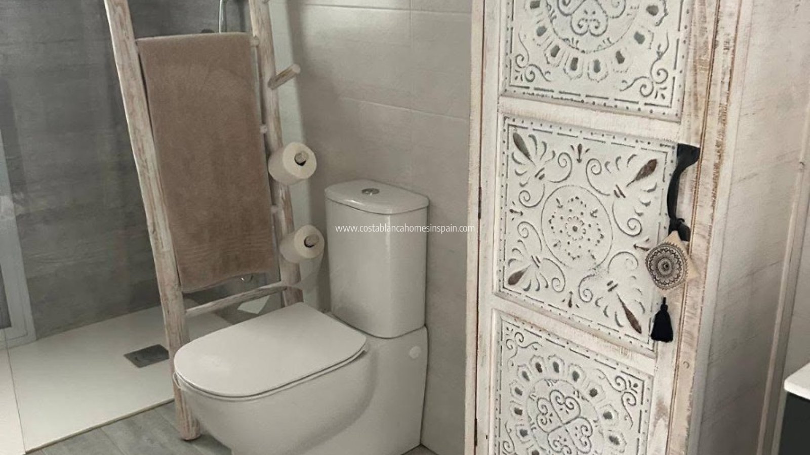 Resale - Townhouse - Daya Vieja