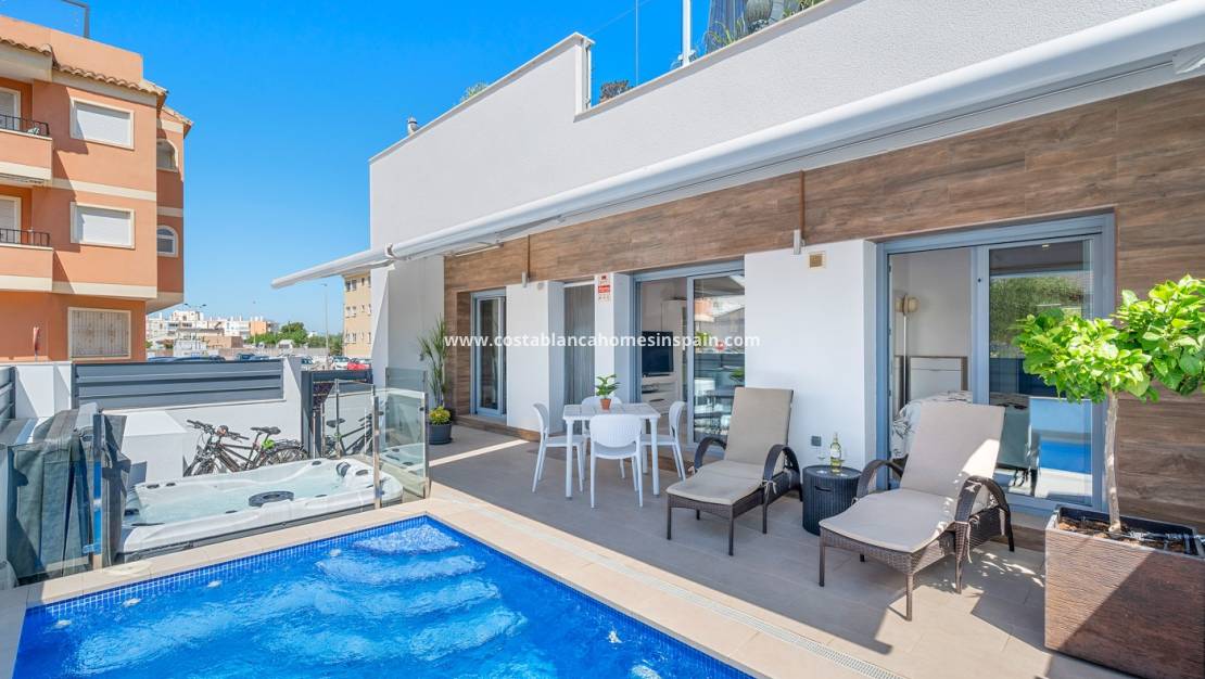 Resale - Townhouse - Formentera del Segura