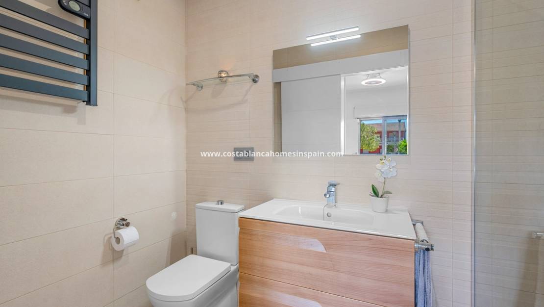 Resale - Townhouse - Formentera del Segura