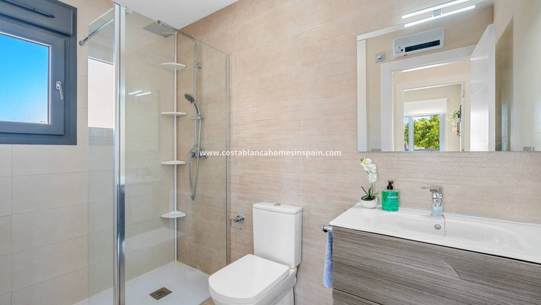 Resale - Townhouse - Formentera del Segura