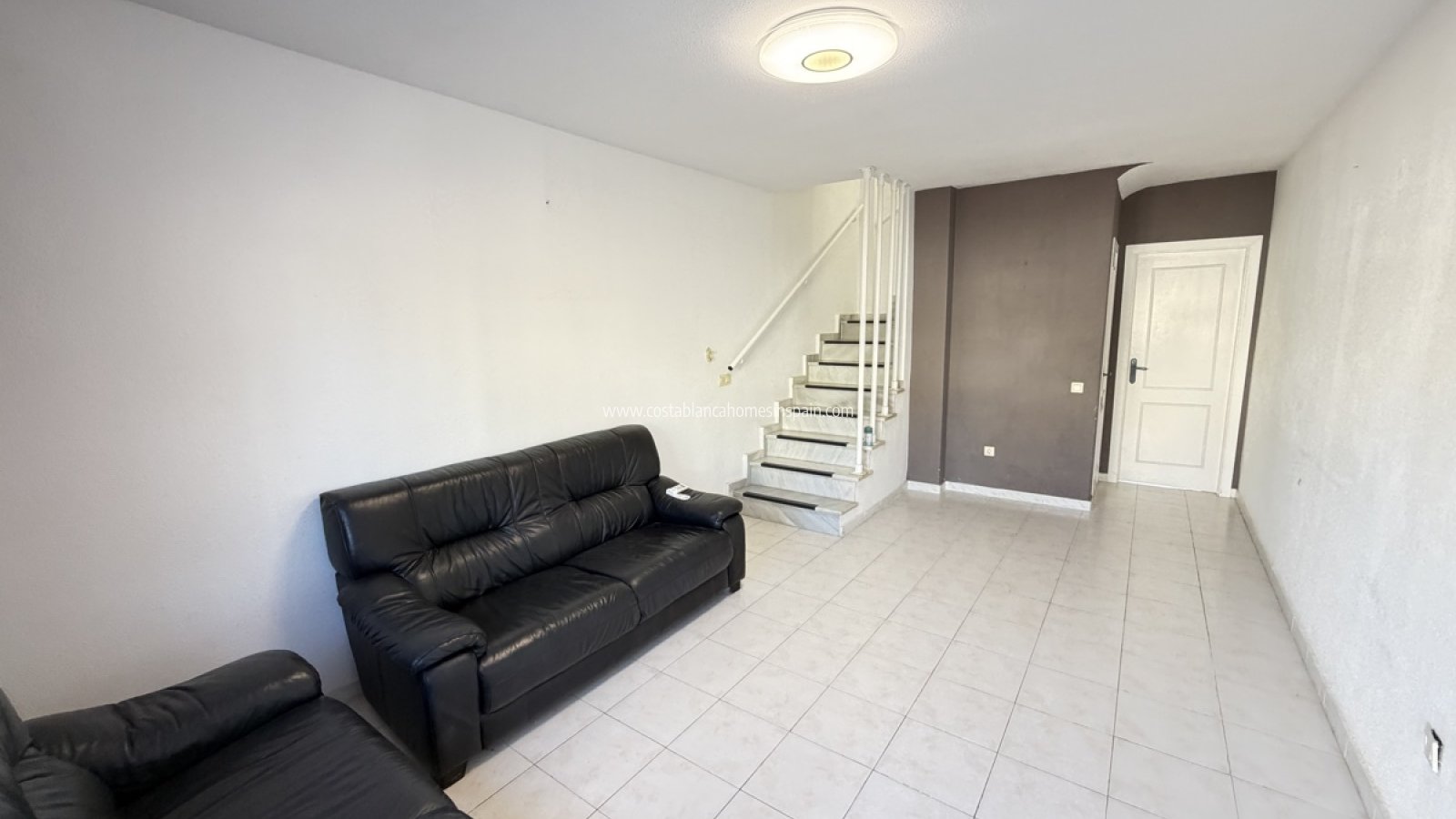 Resale - Townhouse - La Florida