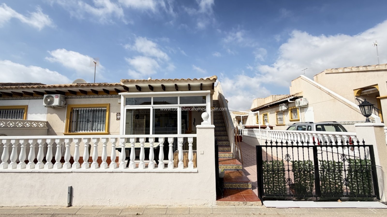 Resale - Townhouse - La Zenia