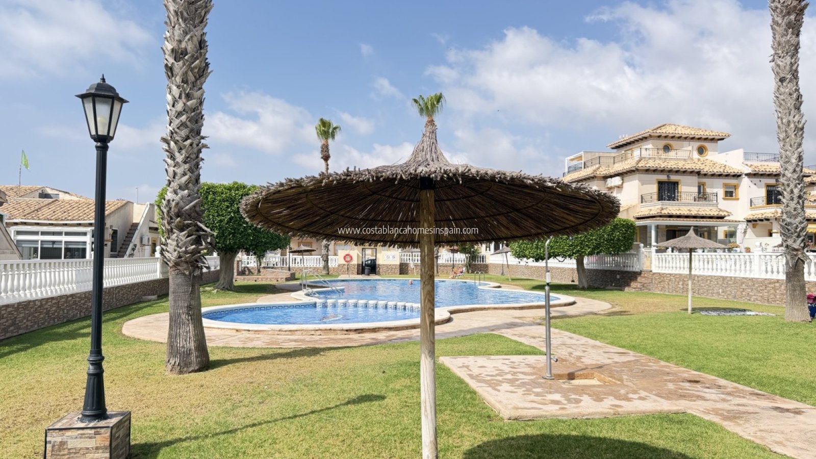 Resale - Townhouse - La Zenia