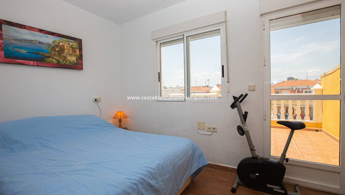 Resale - Townhouse - La Zenia