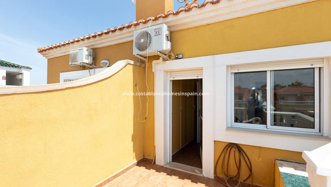Resale - Townhouse - La Zenia
