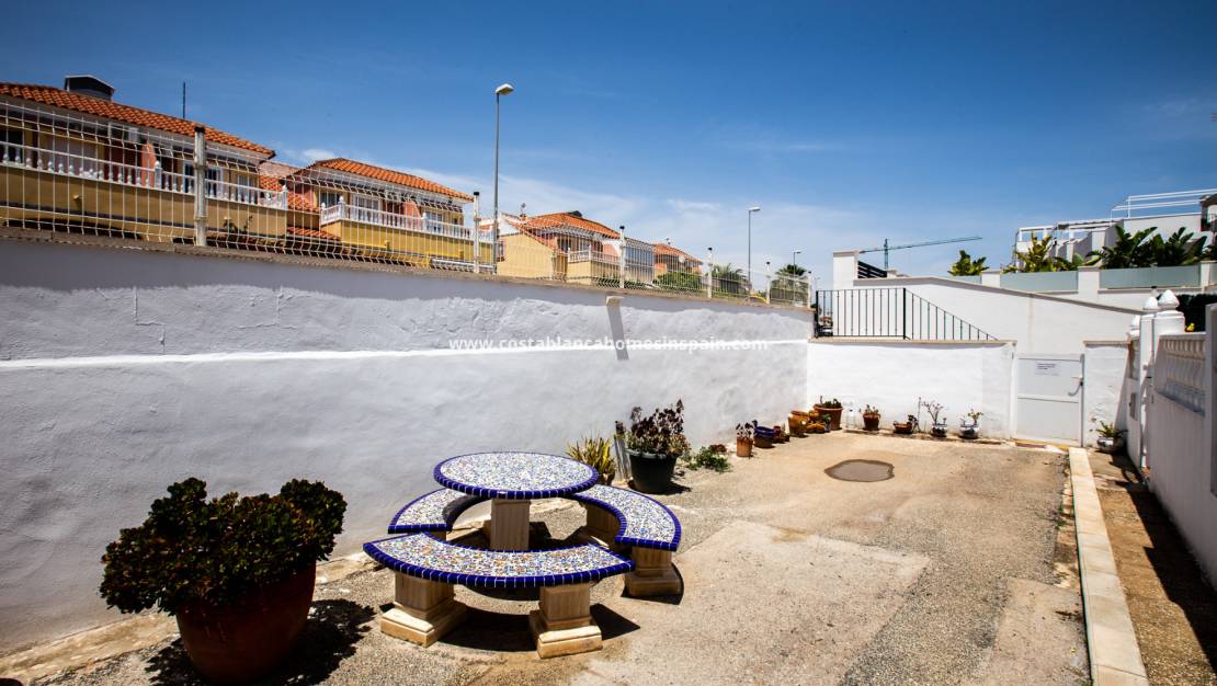 Resale - Townhouse - La Zenia