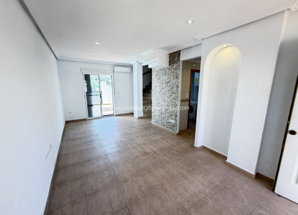 Resale - Townhouse - Los Altos