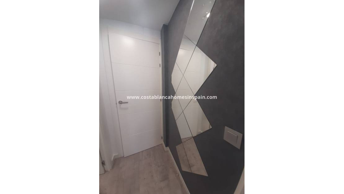 Resale - Townhouse - Los Altos