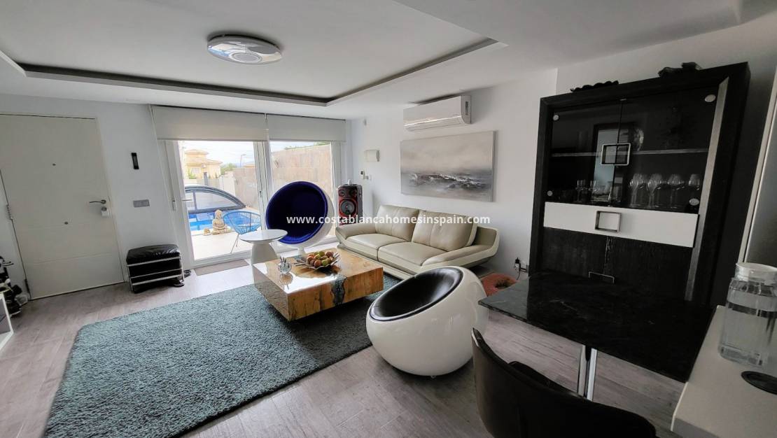 Resale - Townhouse - Los Altos