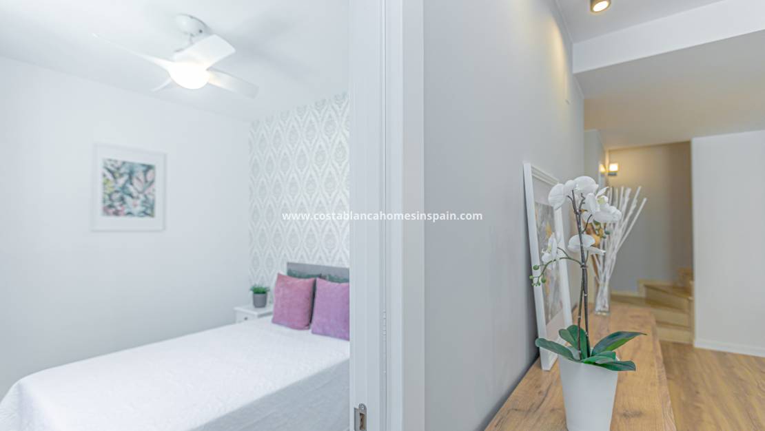 Resale - Townhouse - Los Altos