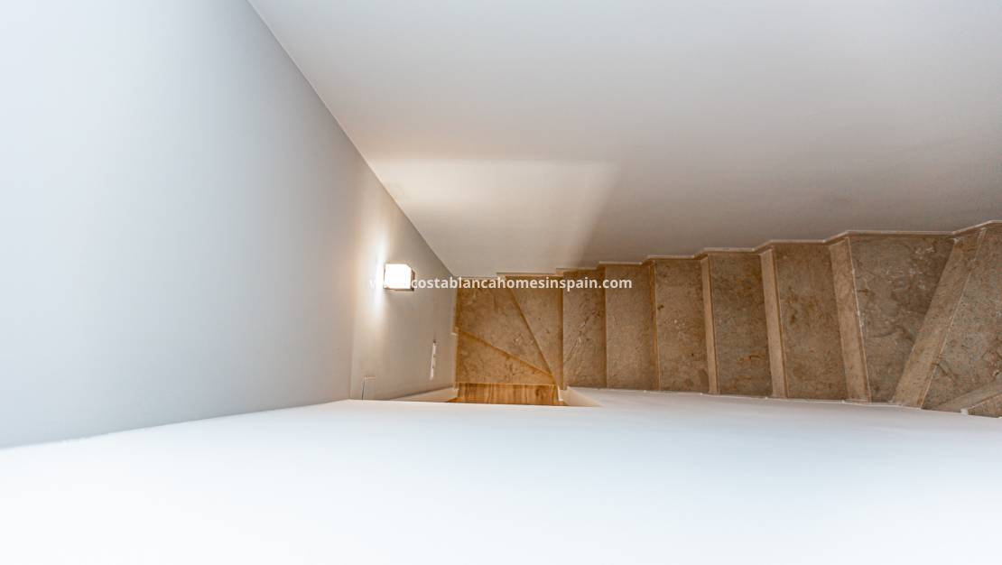 Resale - Townhouse - Los Altos