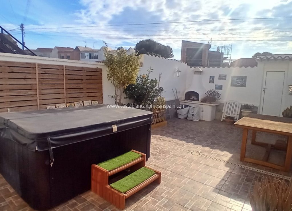 Resale - Townhouse - LOS BALCONES