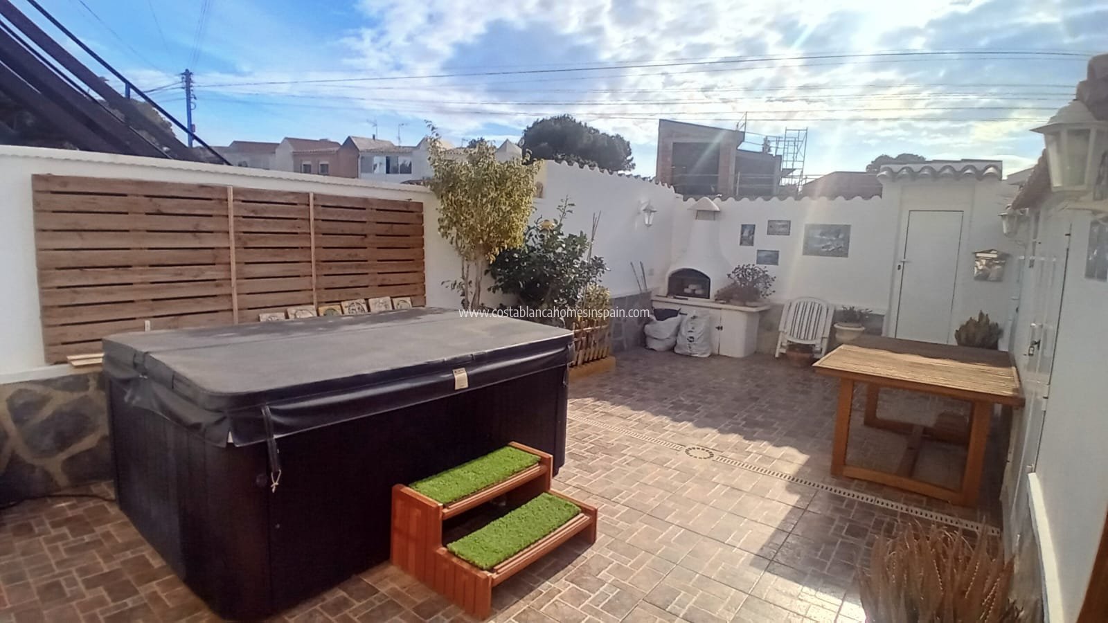 Resale - Townhouse - LOS BALCONES