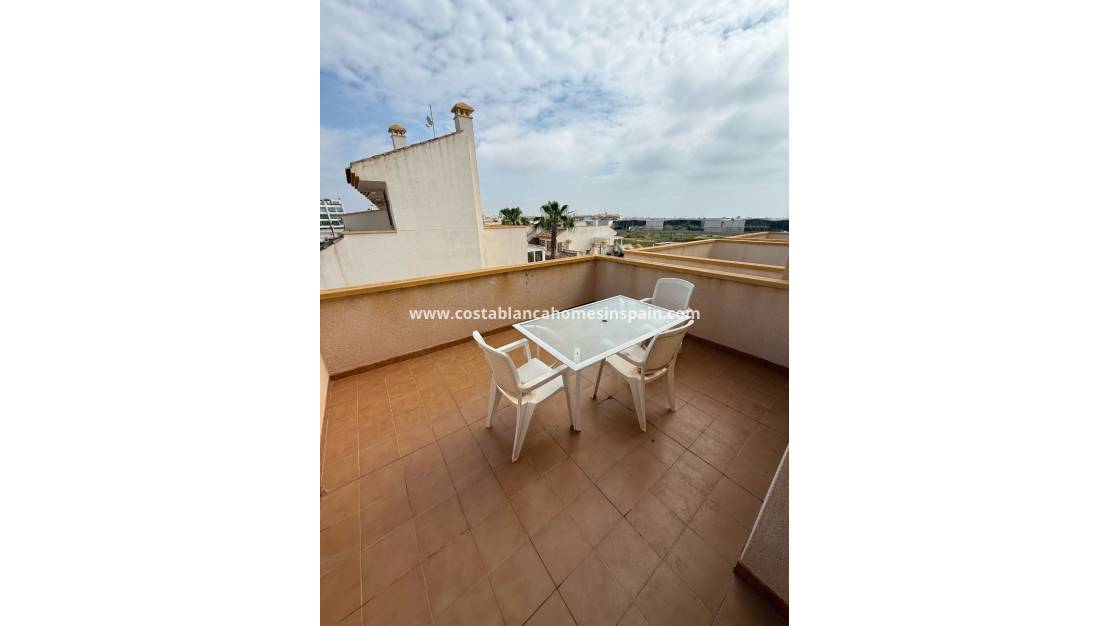 Resale - Townhouse - Los Dolses